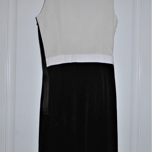 Dress - Picture 2 of 5